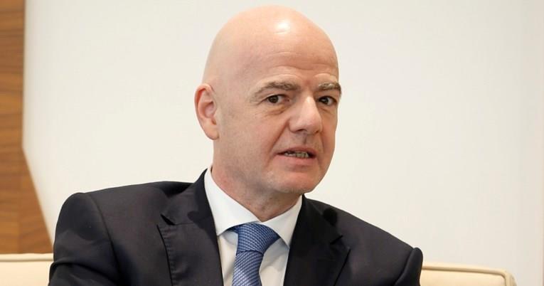  Инфантино: Светско првенство на секои две години ќе го намали бројот на мигранти, кои се дават