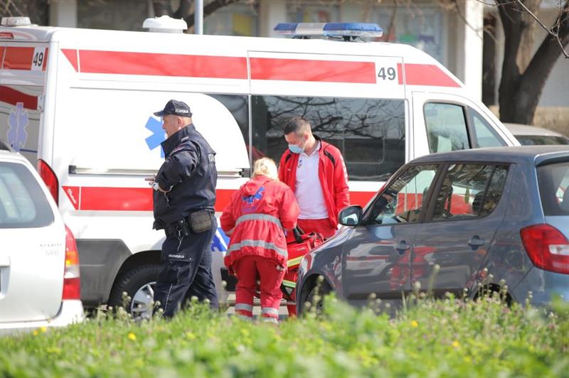 Трагедија во Србија: Почина 3 годишно девојче, откако му се запалило ќебето 