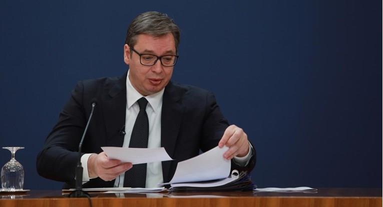 Партијата на Вучиќ ја предаде изборната листа, за нецел еден ден собрале над 55.000 потписи 