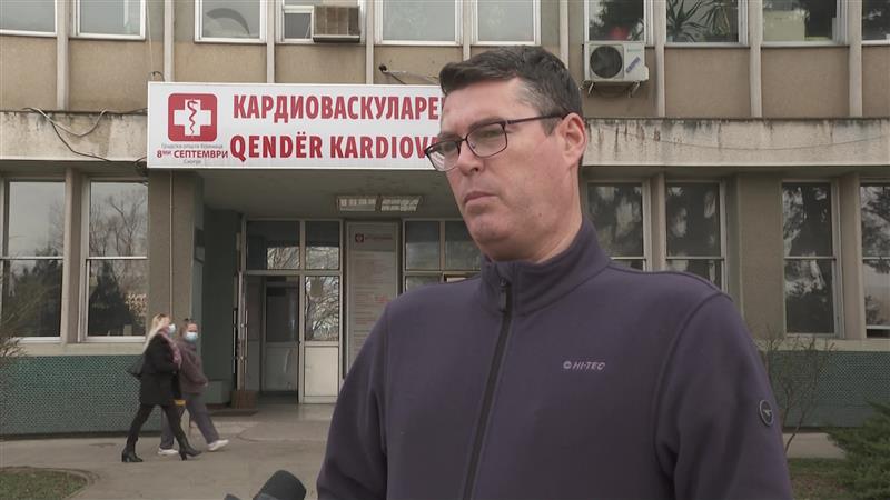 Антовски: Пациенти со компликации доѓаат во болница поради неконтролирано пиење апчиња