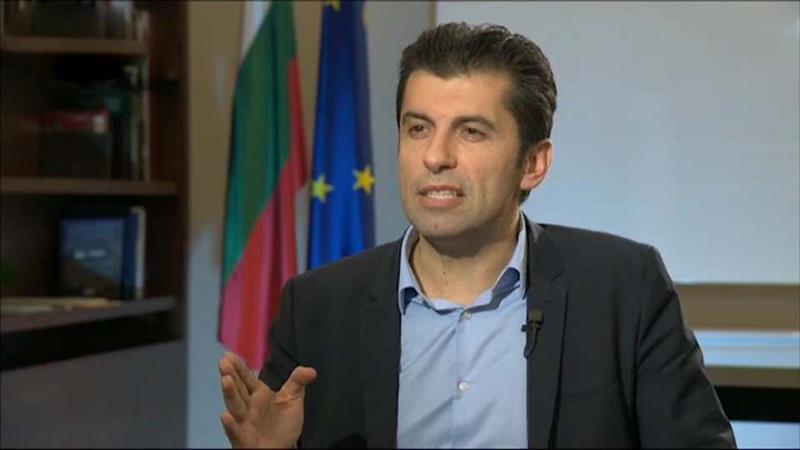 Петков сака да го разреши министерот за одбрана, напишал „операција“ место „војна“
