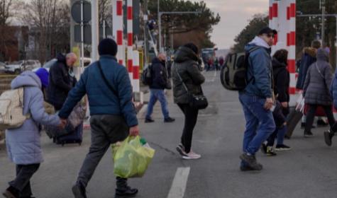 УНХЦР: Повеќе од половина милион  луѓе ја напуштија Украина