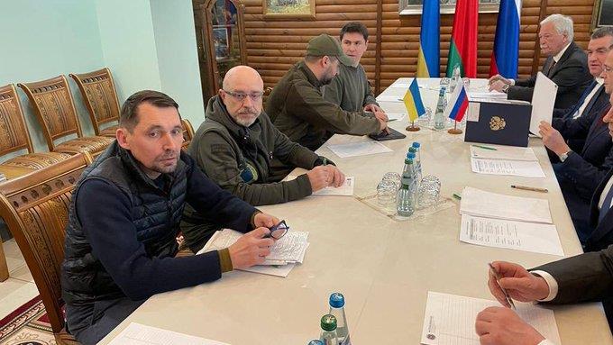 Завршија преговорите, договорени се коридори за евакуација на цивилите 