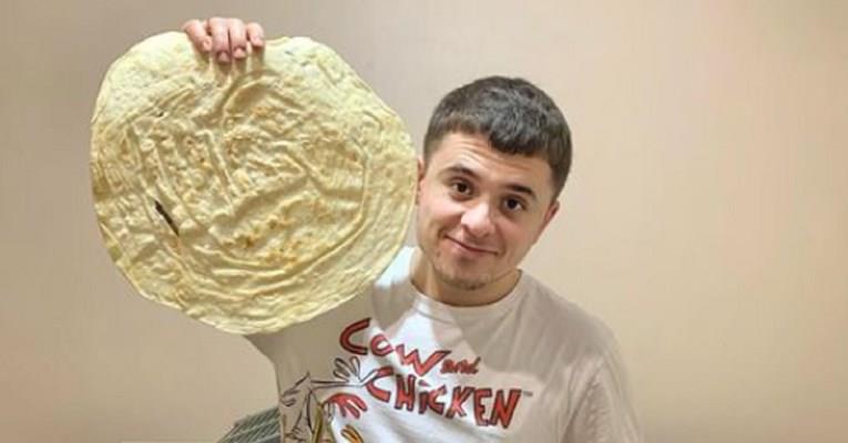 Млад украински пекар без оружје се спротивставува на рускиот напад