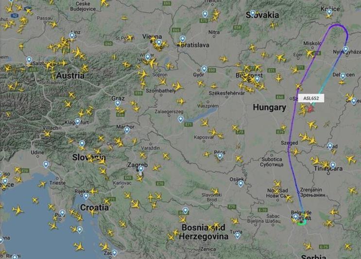 Повторно паника на релација Белград –Москва: Дојава за војна го враќа авионот
