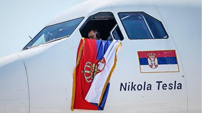 Трета дојава за бомба во авион на релација Белград – Москва, Вучиќ смета дека е хајка на држава