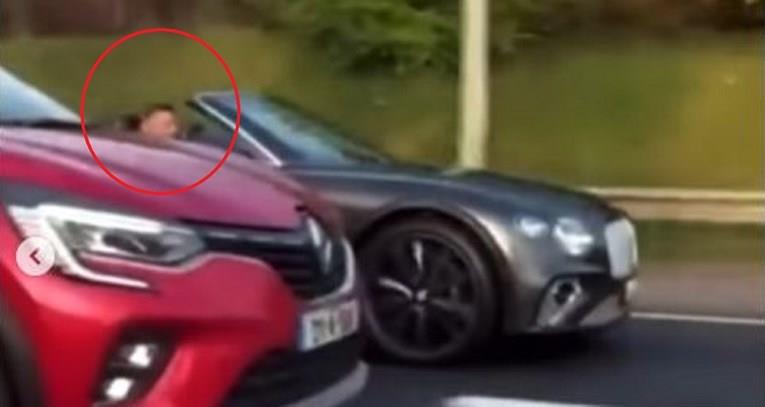 Конор дивее во неговото Бентли, го запре полиција и заврши во притвор (ВИДЕО)