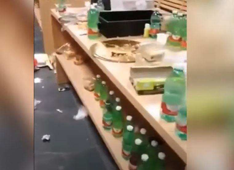 Видео: Италијанската соблекувална по поразот од Македонија (БЕЗ КОМЕНТАР) 