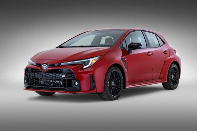 Видео-фото: „Toyota“ ја претстави најсилната„ Corolla“ со 300 КС
