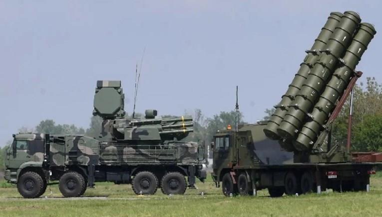 Во Србија се одржува воена вежба, ги покажаа новите кинески ракети (ФОТО)