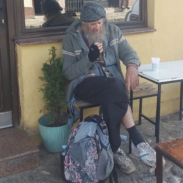 Најпознатиот заводник на поранешна Југославија не се препознава (ФОТО)