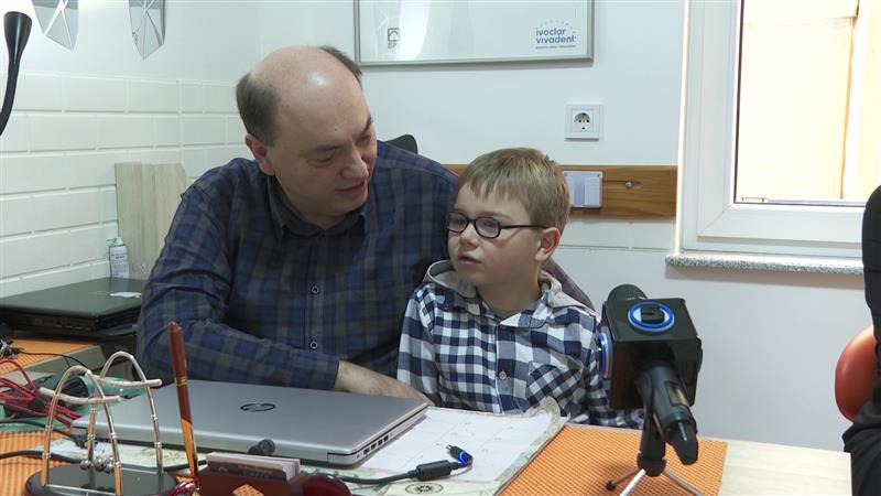 Ќе има ли кој да работи за да се развие талентот на малиот Македон?  