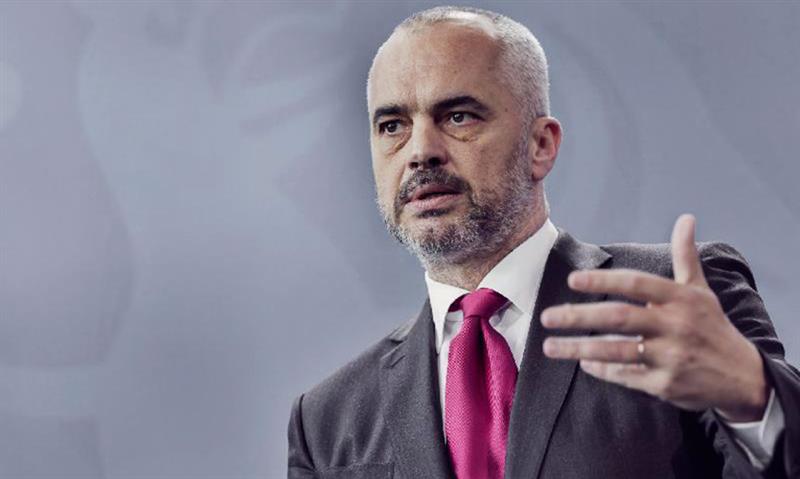 Рама: Срамно е што една членка на НАТО киднапира две земји сојузнички