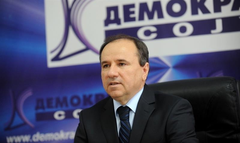 Павле Трајанов: Протоколот е контроверзен, да не се потпишува  