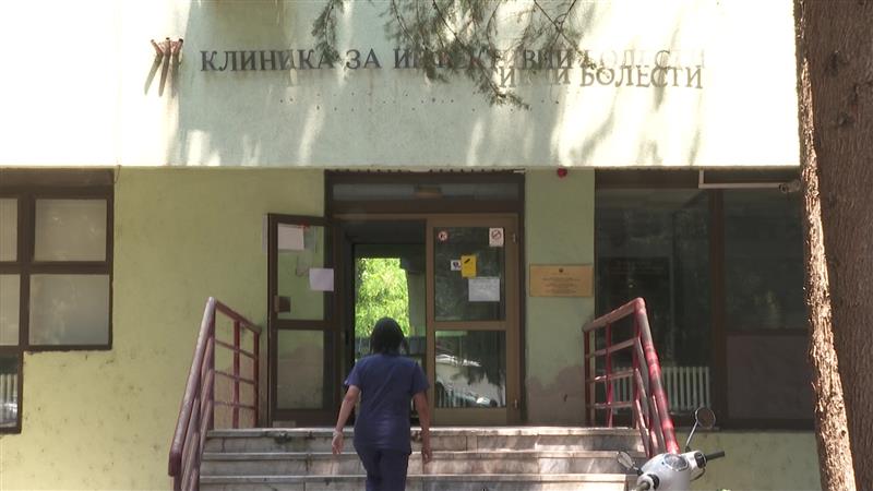 12 пациенти со ковид се лекуваат во Инфективната клиника, 4 пациенти се на кислородна поддршка