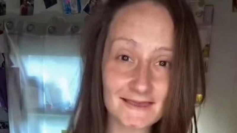 Моќта на шминката – за само неколку часа од баба се претвора во убава тинејџерка