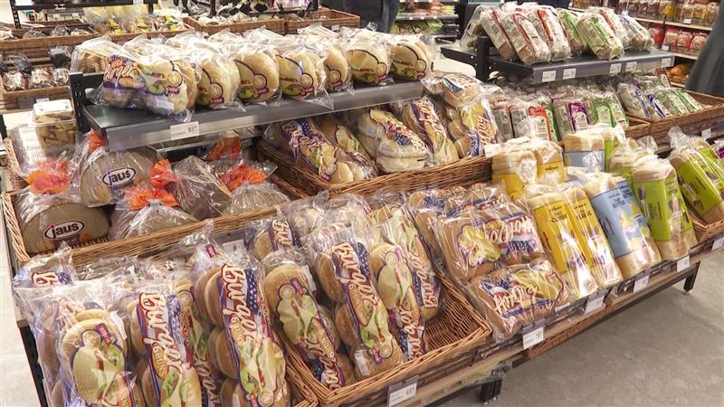 Цените на лебот продолжуваат да уриваат рекорди