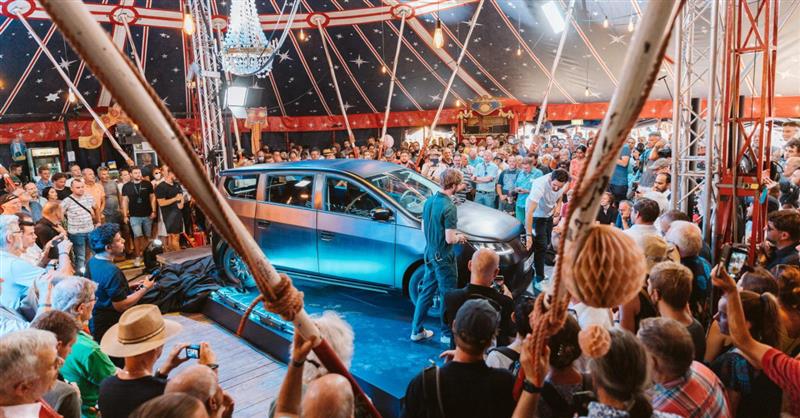 Sono Motors Sion се полни на сончева енергија, како воздушен филтер му служи мов (ВИДЕО)