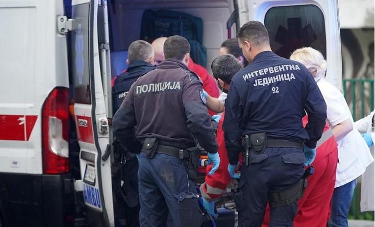 Ужас во Белград: 14- месечно бебе падна од зграда