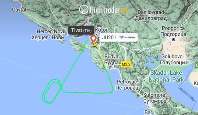 Српски авион принудно слета во Црна Гора- му се расипал моторот, патниците во паника