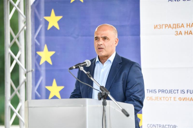 Ковачевски: Дополнително намалување на ДДВ-то нема многу да ја поевтини струјата
