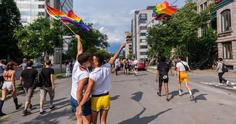 За време на Мундијалот, Катар нема да ги казнува истополовите двојки ако се држат за раце