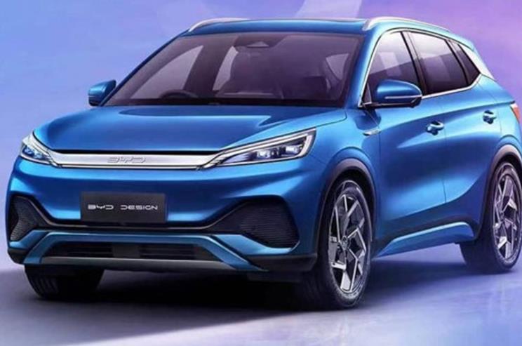 Рент-а-кар компанија купува  100.000 кинески електрични автомобили 
