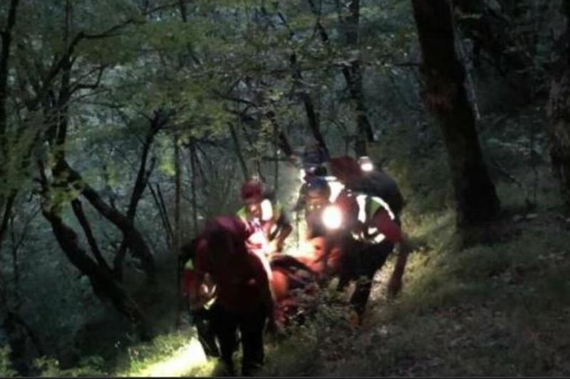 Трагедија во Црна Гора: Мајка на три деца загина при слетување во клисура, по две деца се трага