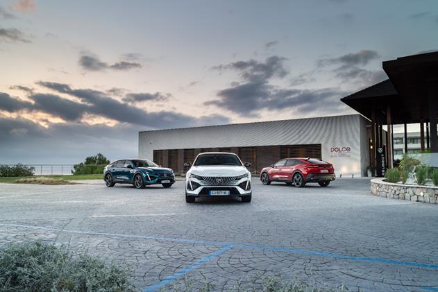  Новиот Peugeot 408  се запознава со интернационалните медиуми