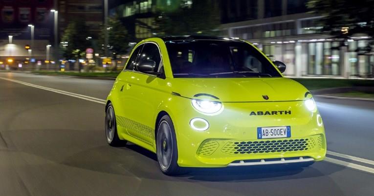 Се појави симпатичниот електричен Abarth (ВИДЕО)