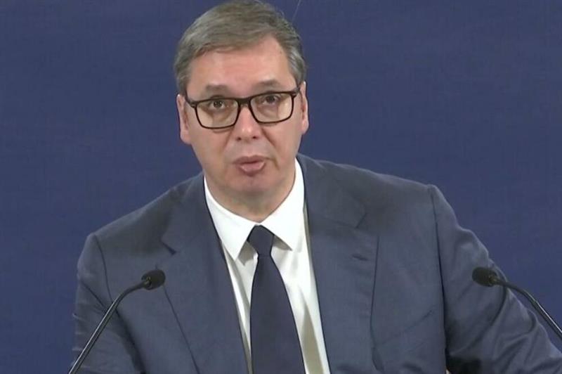 Зоврива ситуацијата на Косово - Вучиќ во вечерашното обраќање бара враќање на српската војска!