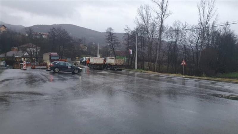 Нови тензии на Косово, Вучиќ го свика Советот за безбедност, Курти обвинува Белград сака војна