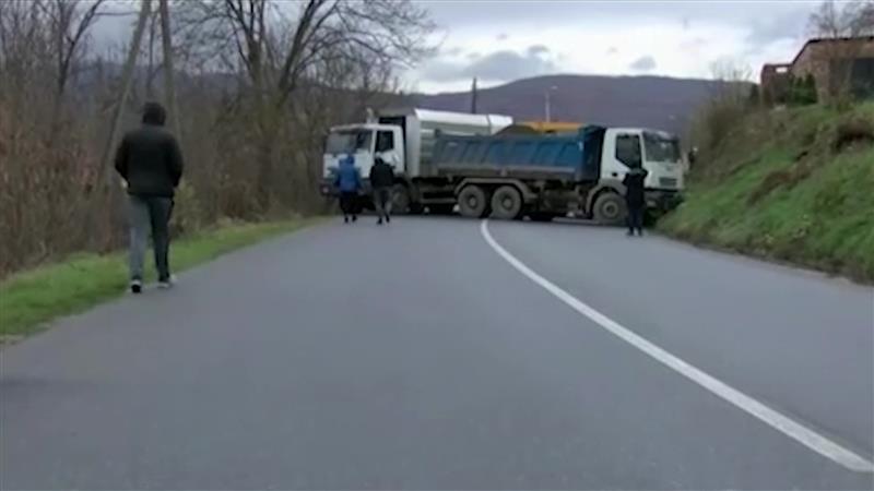Северот на Косово и натаму е блокиран