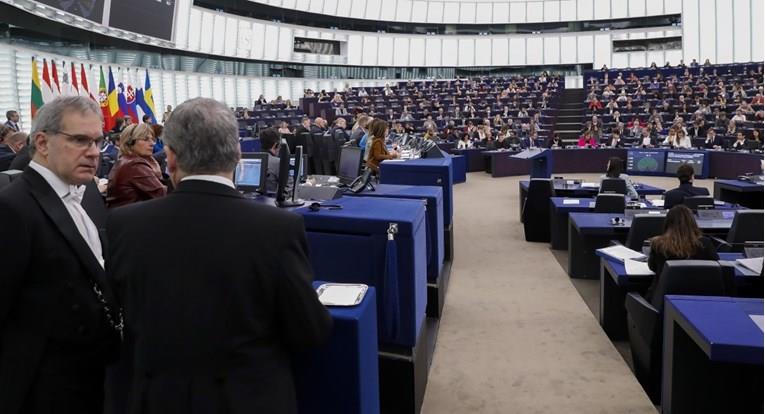 Европски парламент: Разочарани сме од одлуката за овластувањата на претседателот на Црна Гора