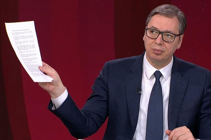 Вучиќ се обрати до нацијата по одлуката за испраќање српска војска и полиција на Косово 