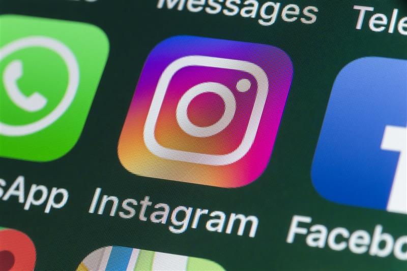 Иран се заканува дека трајно ќе ги блокира „WhatsApp“ и „Instagram“