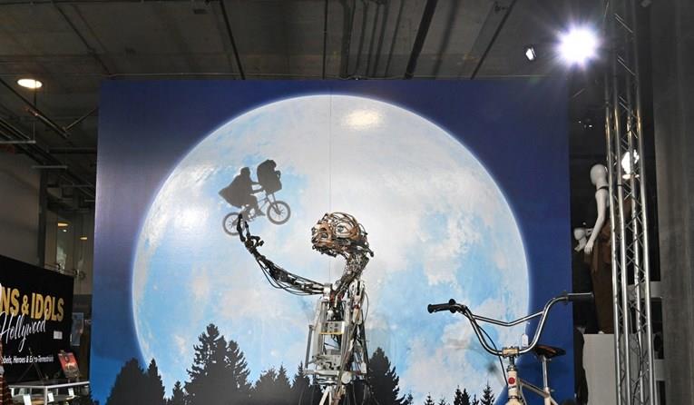E.T. на аукција е продаден за рекордни 2,6 милиони долари 