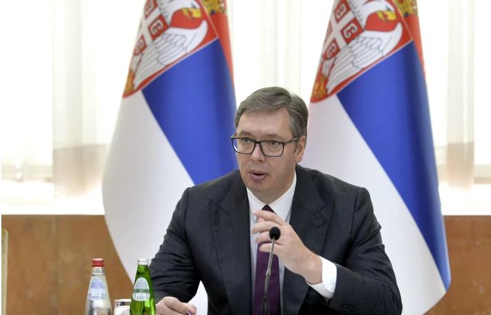 Вучиќ ја заврши средбата со премиерката Брнабиќ и воениот врв