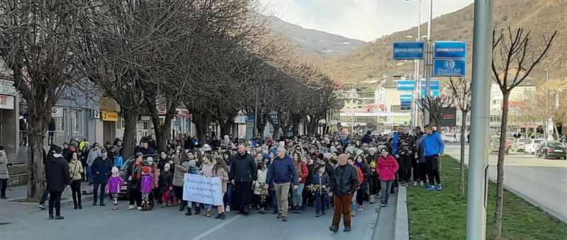 Бадникарска литија по две години пауза повторно се организира во Тетово