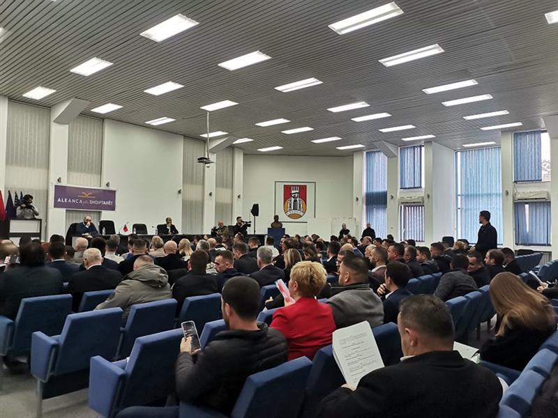 Ахмети, Села и Таравари договориле заеднички настап на локалните избори и кандидати за градоначници