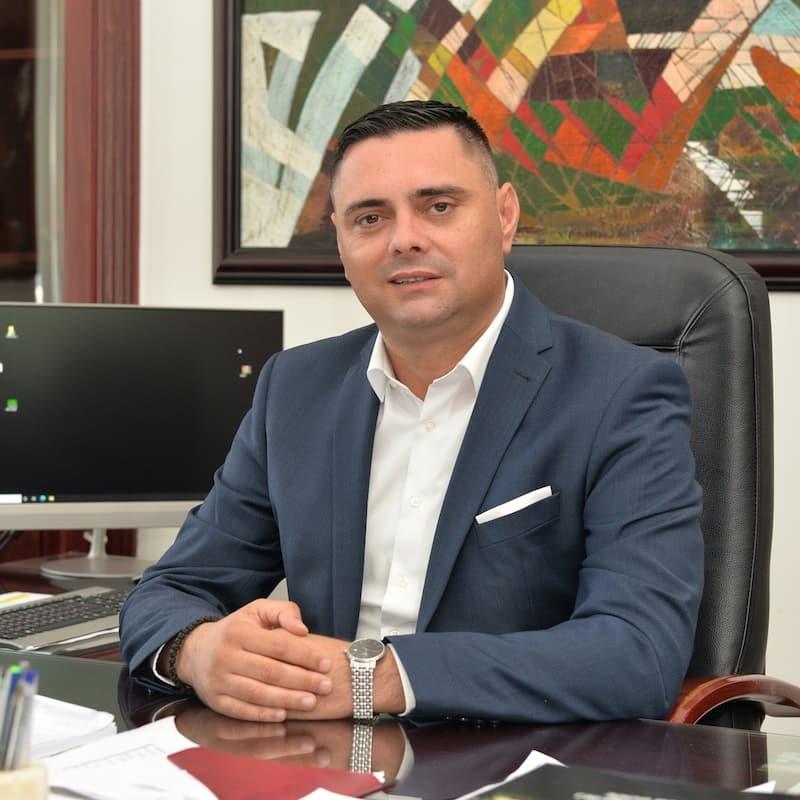 Јанчев: Реконструкција на јужната трибина на градскиот стадион во Кавадарци 