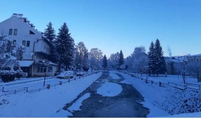 10 в минус 34 степени