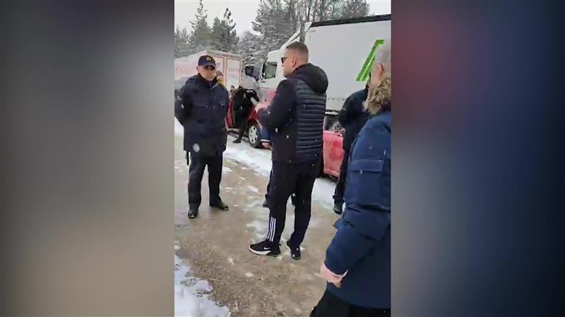 Бугарите кои пцуеја полицајци се пред судија во Крива Паланка 