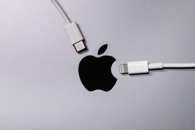 „Apple“ не се откажува: Ќе биде „USB-C“, но малку поинаков