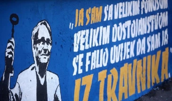 Мурал со ликот на Ќиро Блажевиќ осамна во неговиот роден град