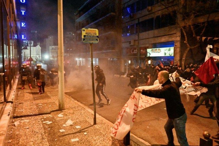 Нови протести во Грција по железничката трагедија