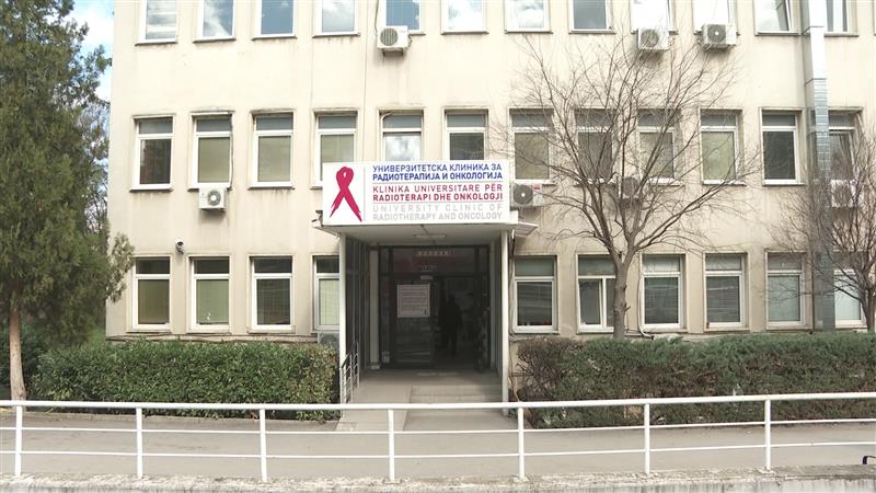 Четири месеци болните од карцином се без терапии 
