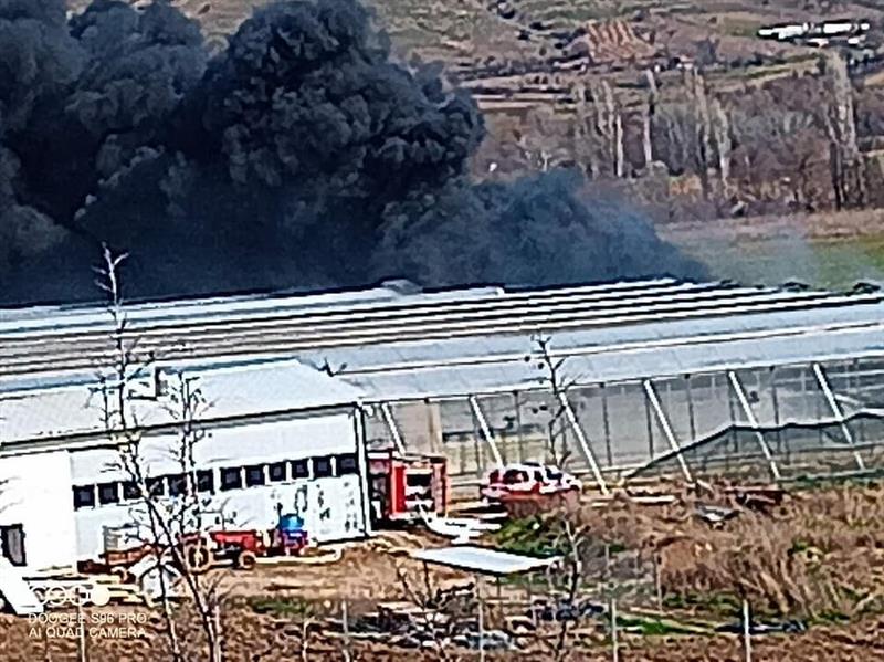 Пожар во Кавадаречко, се запали магацинскиот дел од фабриката за канабис