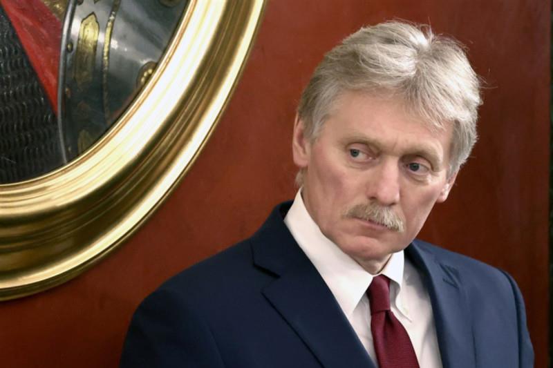 Песков: Средба на Путин со Зеленски можна само за финален договор