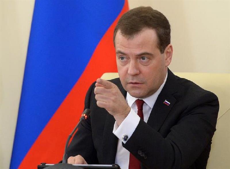 Медведев ја предупредува Европа за ризикот од нуклеарна војна со Русија